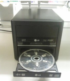 LightScribe disc reader with its respective disc for techtransfer